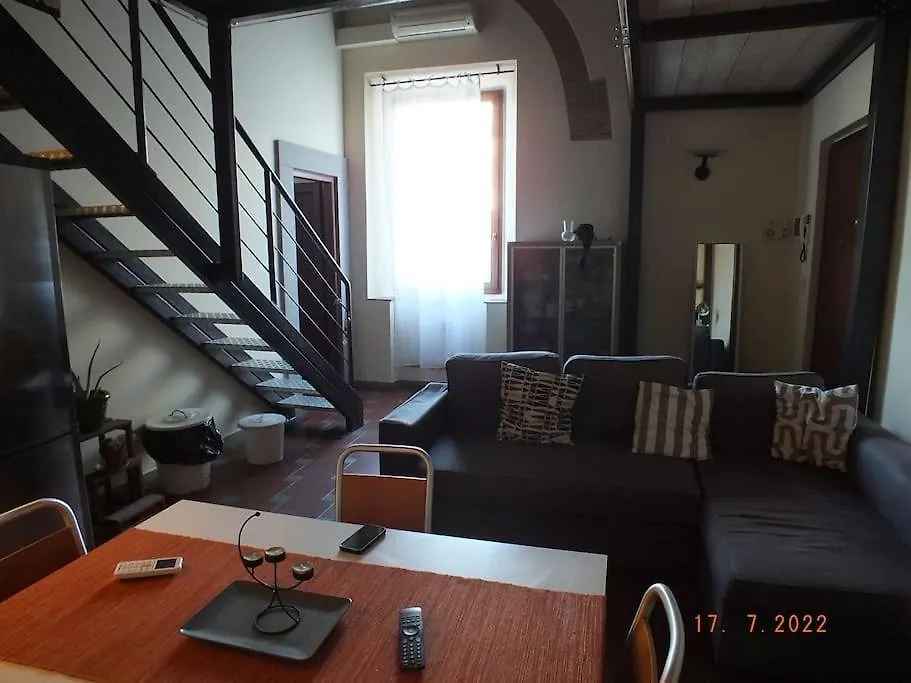 Apartment Nice And Quiet Loft 5 Minutes Walk From The Duomo Florence