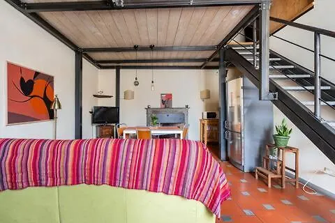Nice And Quiet Loft 5 Minutes Walk From The Duomo Florence Apartment