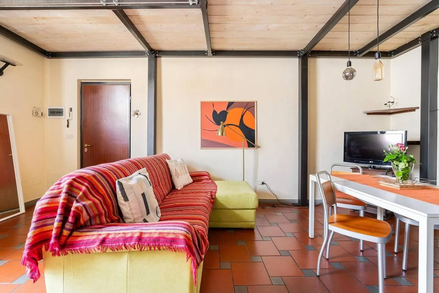 Nice And Quiet Loft 5 Minutes Walk From The Duomo Florence Italy