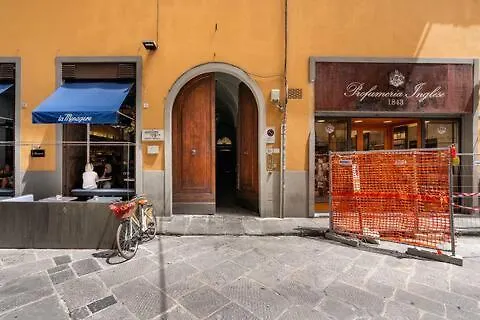 Apartment Nice And Quiet Loft 5 Minutes Walk From The Duomo Florence Italy